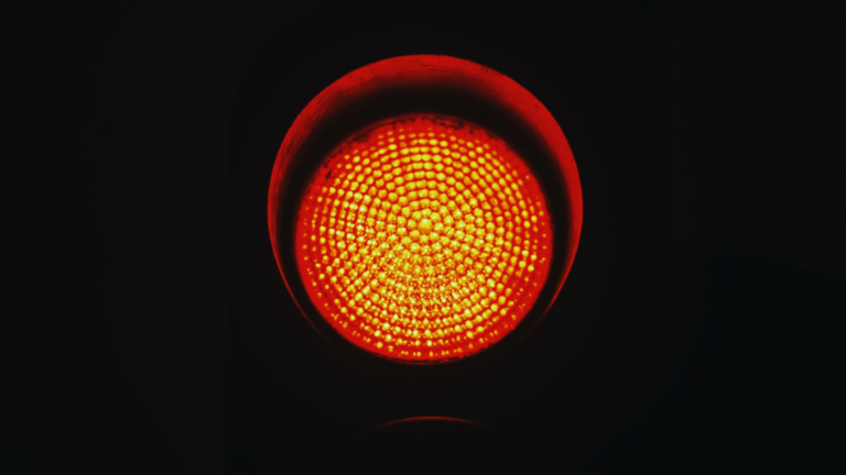 Red Traffic Light 1024x576