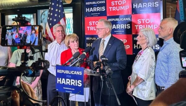 Arizons Republicans Harris scaled