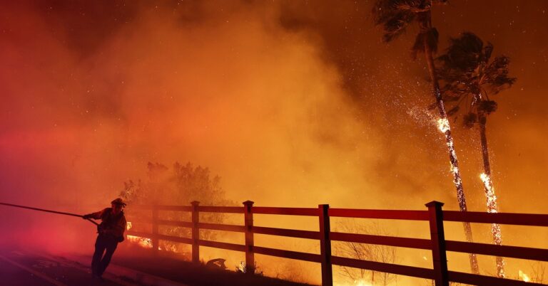 Science wildfire Malibu GettyImages 2189176911