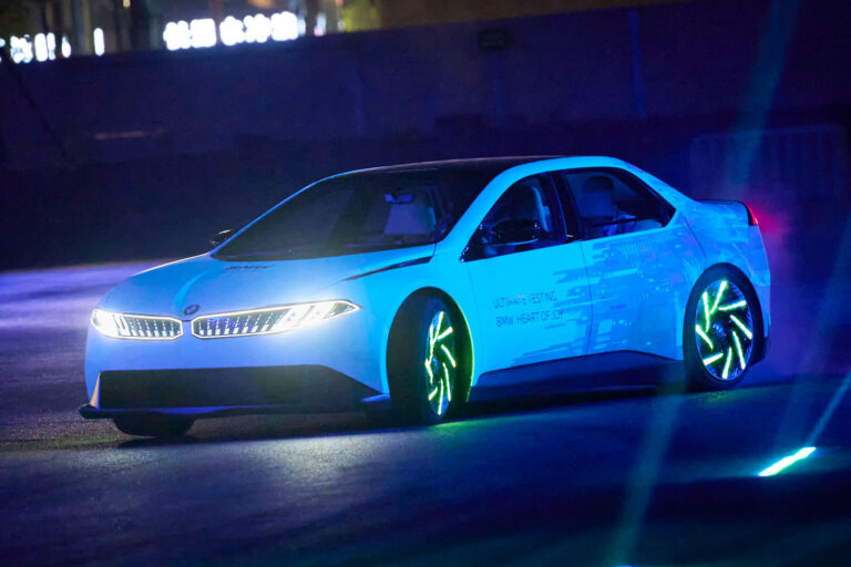 bmw vision driving experience shanghai motor show front quarter powersliding